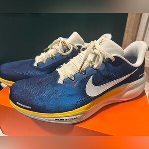 Nike Pegasus 41 Size 12.5 - Blue and White Men's Running Shoes